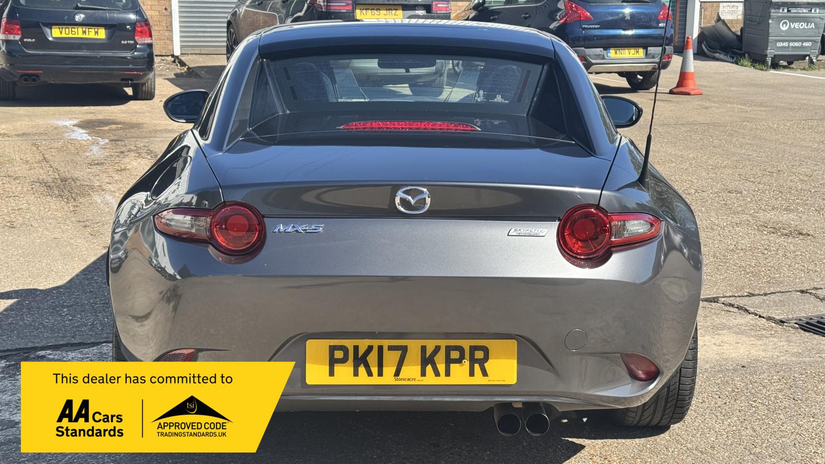 Mazda MX-5 RF 2.0 SKYACTIV-G SE-L Nav Convertible 2dr Petrol Manual Euro 6 (160 ps)