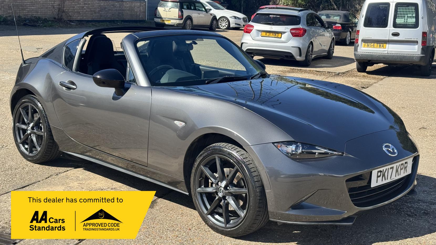 Mazda MX-5 RF 2.0 SKYACTIV-G SE-L Nav Convertible 2dr Petrol Manual Euro 6 (160 ps)