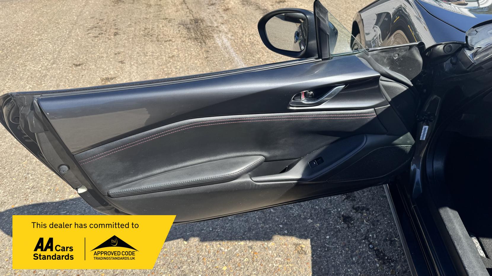 Mazda MX-5 RF 2.0 SKYACTIV-G SE-L Nav Convertible 2dr Petrol Manual Euro 6 (160 ps)