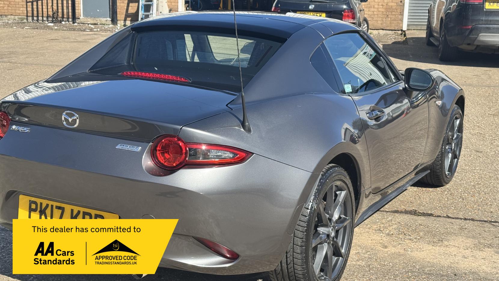 Mazda MX-5 RF 2.0 SKYACTIV-G SE-L Nav Convertible 2dr Petrol Manual Euro 6 (160 ps)