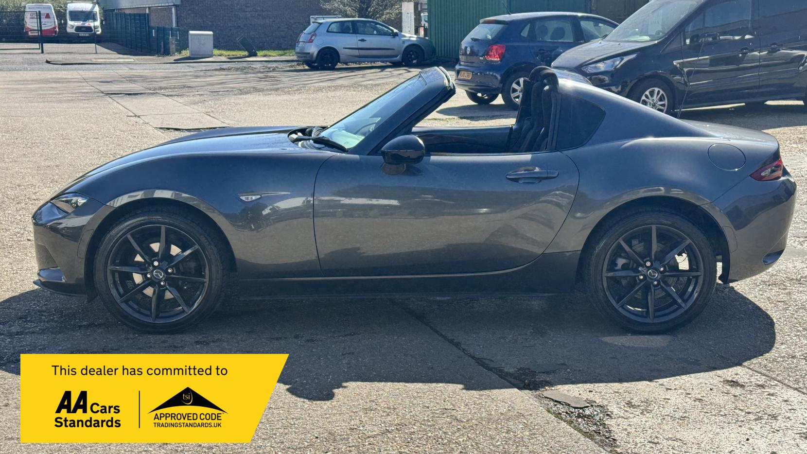 Mazda MX-5 RF 2.0 SKYACTIV-G SE-L Nav Convertible 2dr Petrol Manual Euro 6 (160 ps)