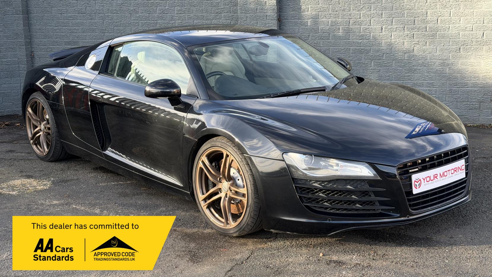Audi R8 4.2 FSI V8 Coupe 2dr Petrol Manual quattro Euro 4 (420 ps)