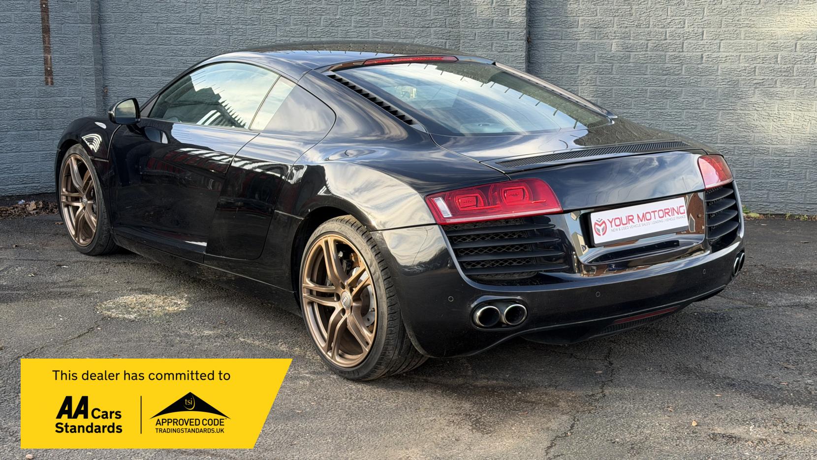 Audi R8 4.2 FSI V8 Coupe 2dr Petrol Manual quattro Euro 4 (420 ps)
