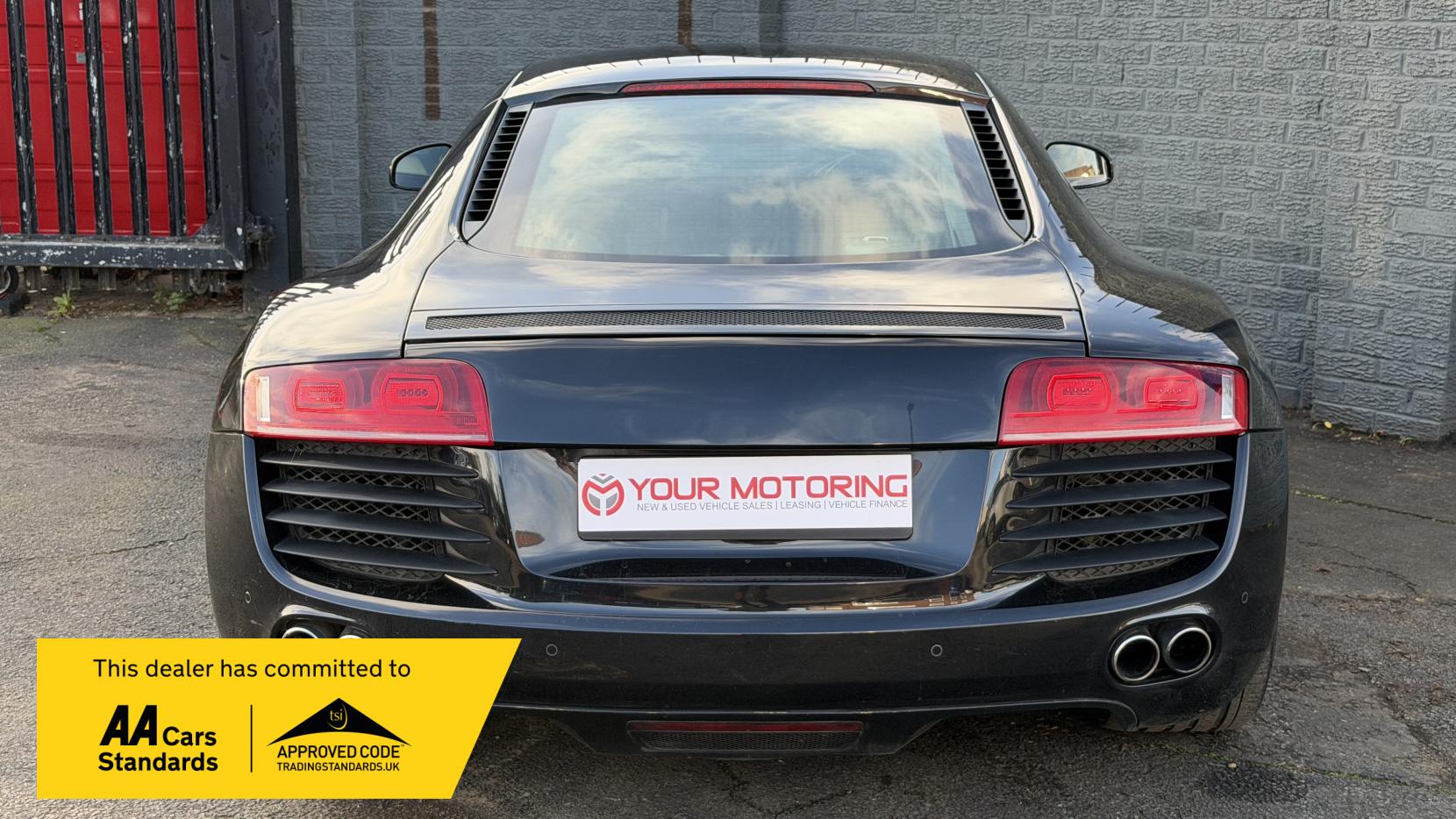 Audi R8 4.2 FSI V8 Coupe 2dr Petrol Manual quattro Euro 4 (420 ps)