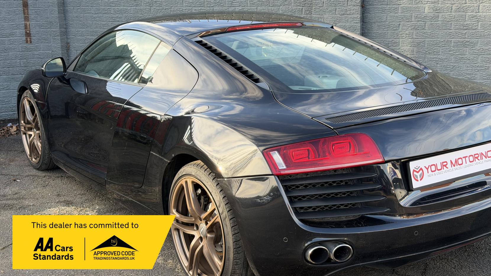 Audi R8 4.2 FSI V8 Coupe 2dr Petrol Manual quattro Euro 4 (420 ps)