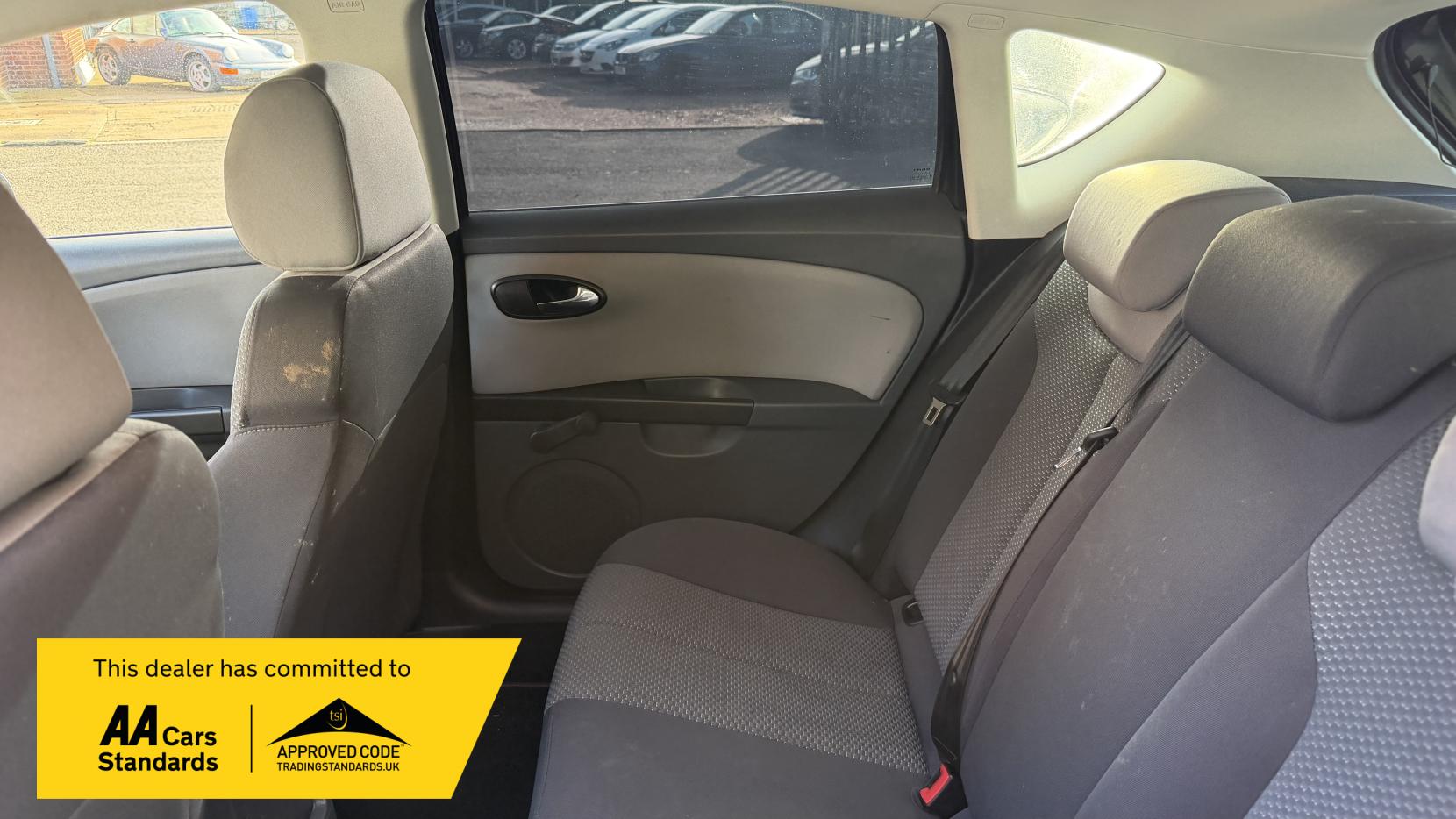 SEAT Leon 1.6 8V SE Special Edition Hatchback 5dr Petrol Manual Euro 4 (102 bhp)