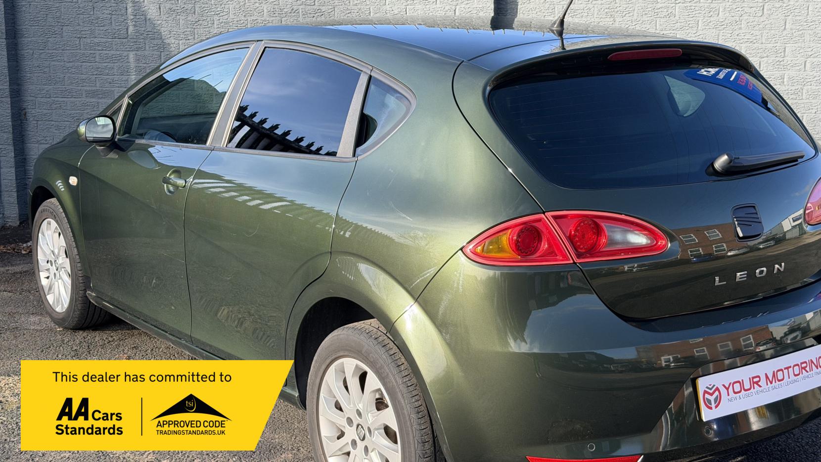 SEAT Leon 1.6 8V SE Special Edition Hatchback 5dr Petrol Manual Euro 4 (102 bhp)