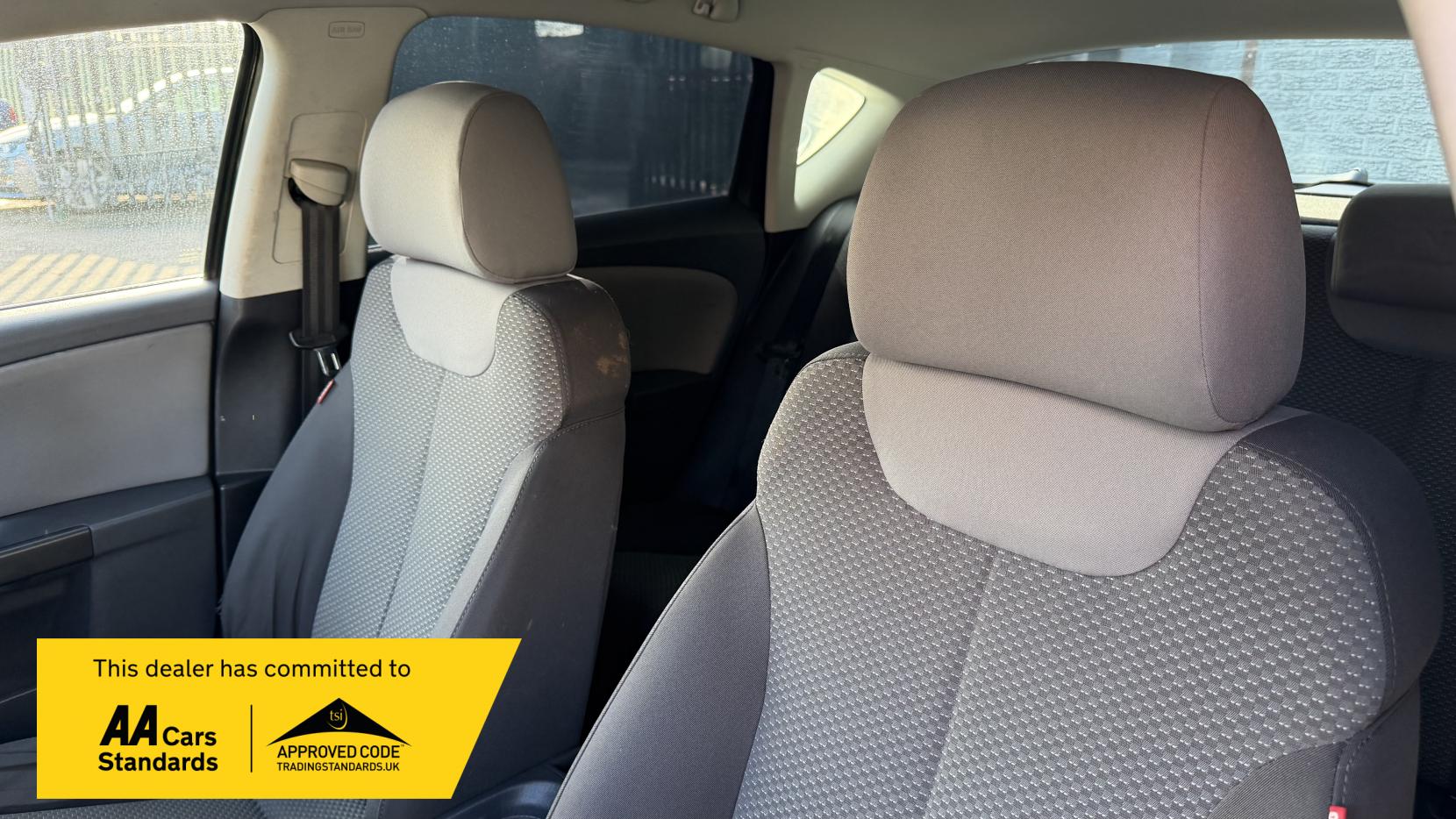 SEAT Leon 1.6 8V SE Special Edition Hatchback 5dr Petrol Manual Euro 4 (102 bhp)