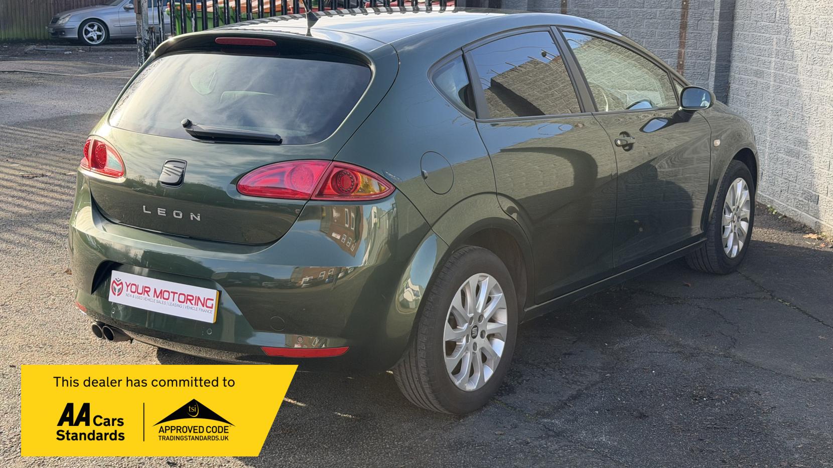 SEAT Leon 1.6 8V SE Special Edition Hatchback 5dr Petrol Manual Euro 4 (102 bhp)