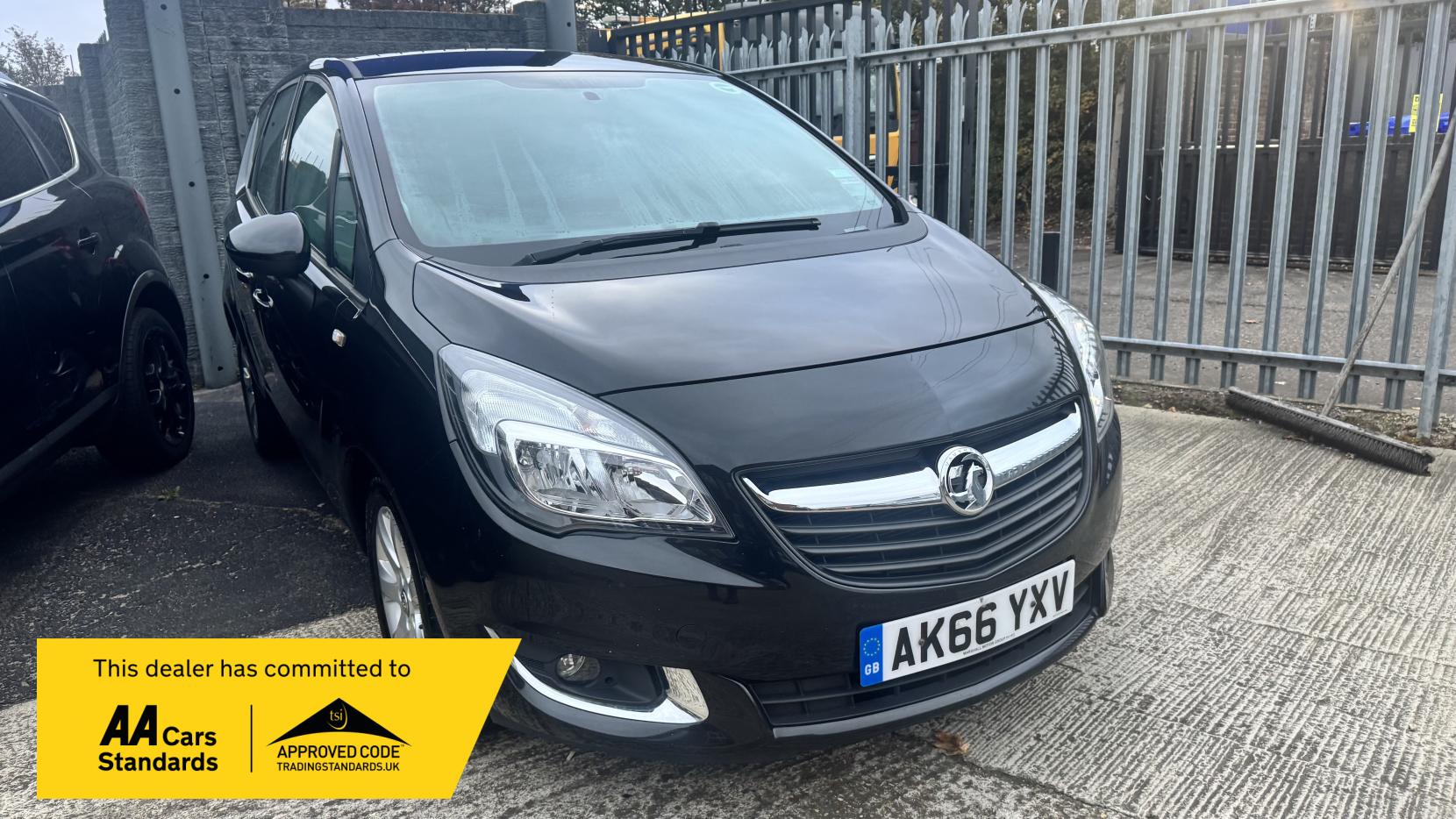 Vauxhall Meriva 1.4i Life MPV 5dr Petrol Manual Euro 6 (100 ps)
