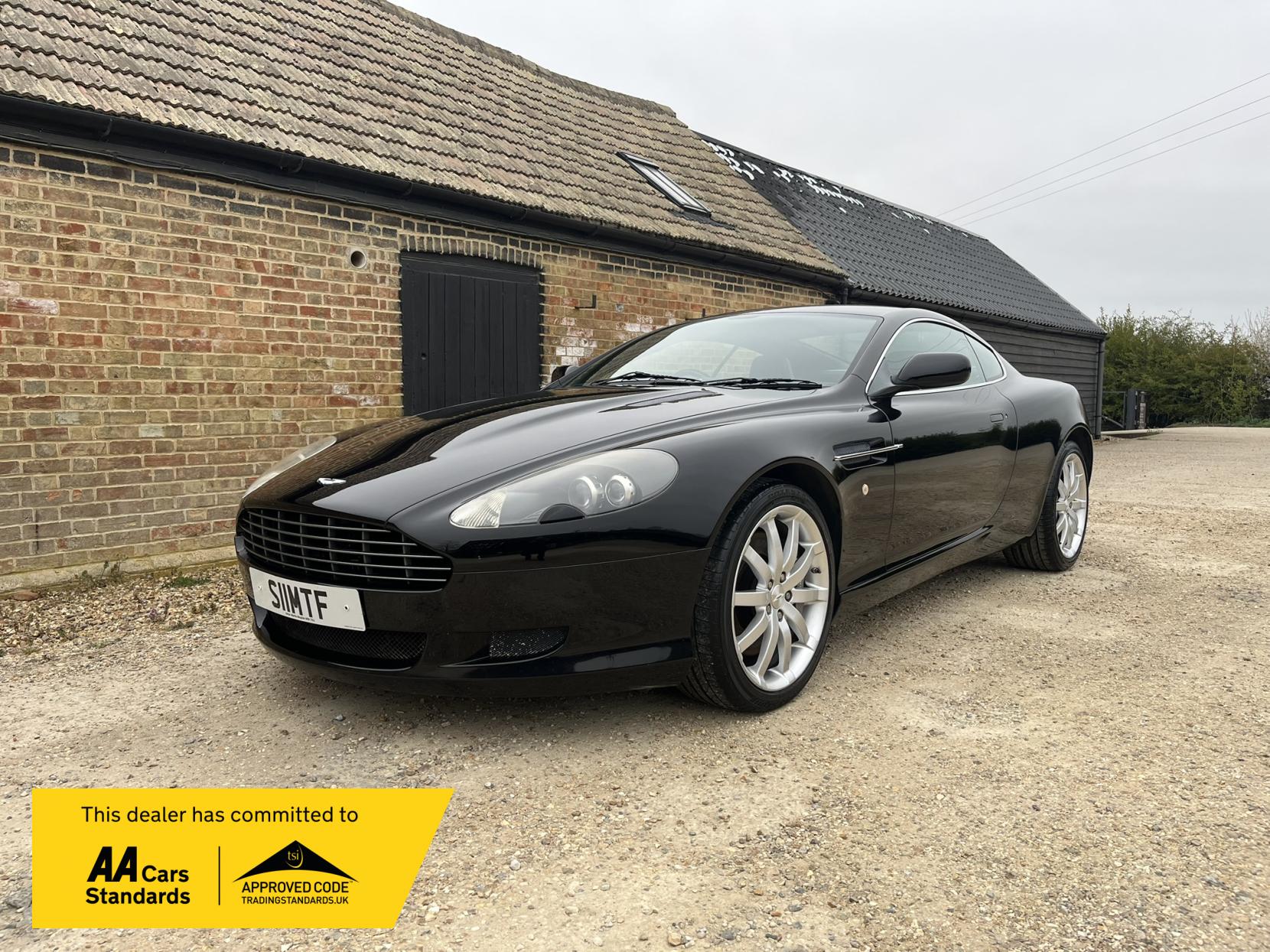 Aston Martin DB9 5.9 Coupe 2dr Petrol Seq (394 g/km, 450 bhp)