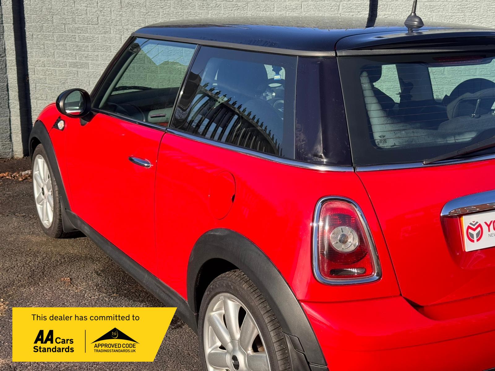 MINI Hatch 1.6 Cooper Hatchback 3dr Petrol Manual Euro 4 (120 ps)
