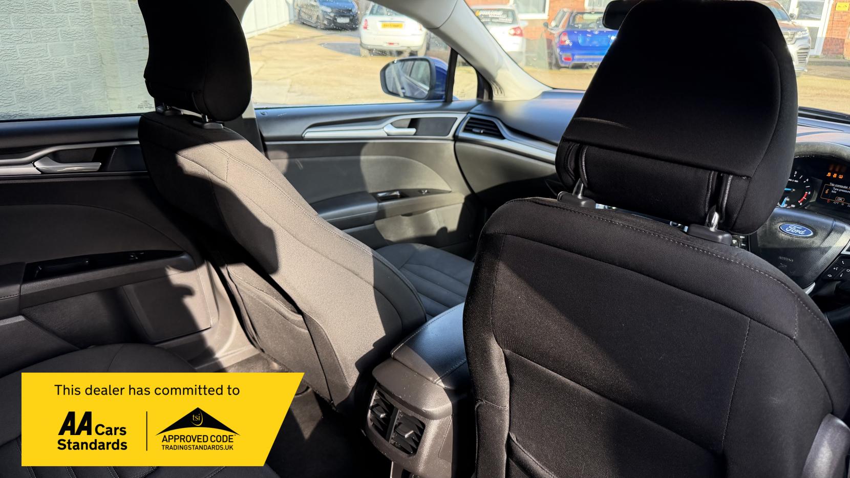 Ford Mondeo 2.0 TDCi ECOnetic Zetec Estate 5dr Diesel Manual Euro 6 (s/s) (150 ps)
