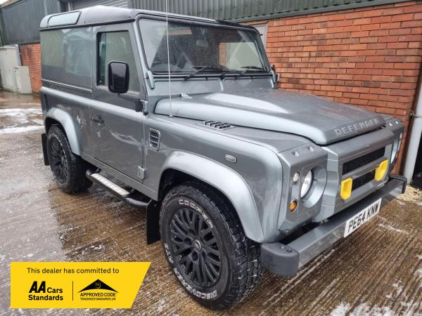 Land Rover Defender 90 2.2 TDCi XS Hard Top 3dr Diesel Manual 4WD Euro 5 (122 ps)