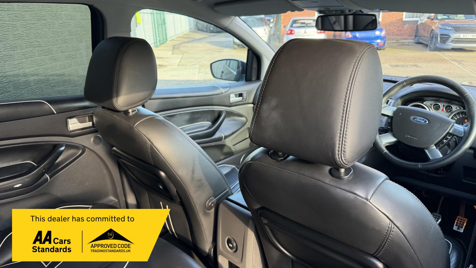 Ford Kuga 2.0 TDCi Titanium SUV 5dr Diesel Manual 2WD Euro 4 (136 ps)