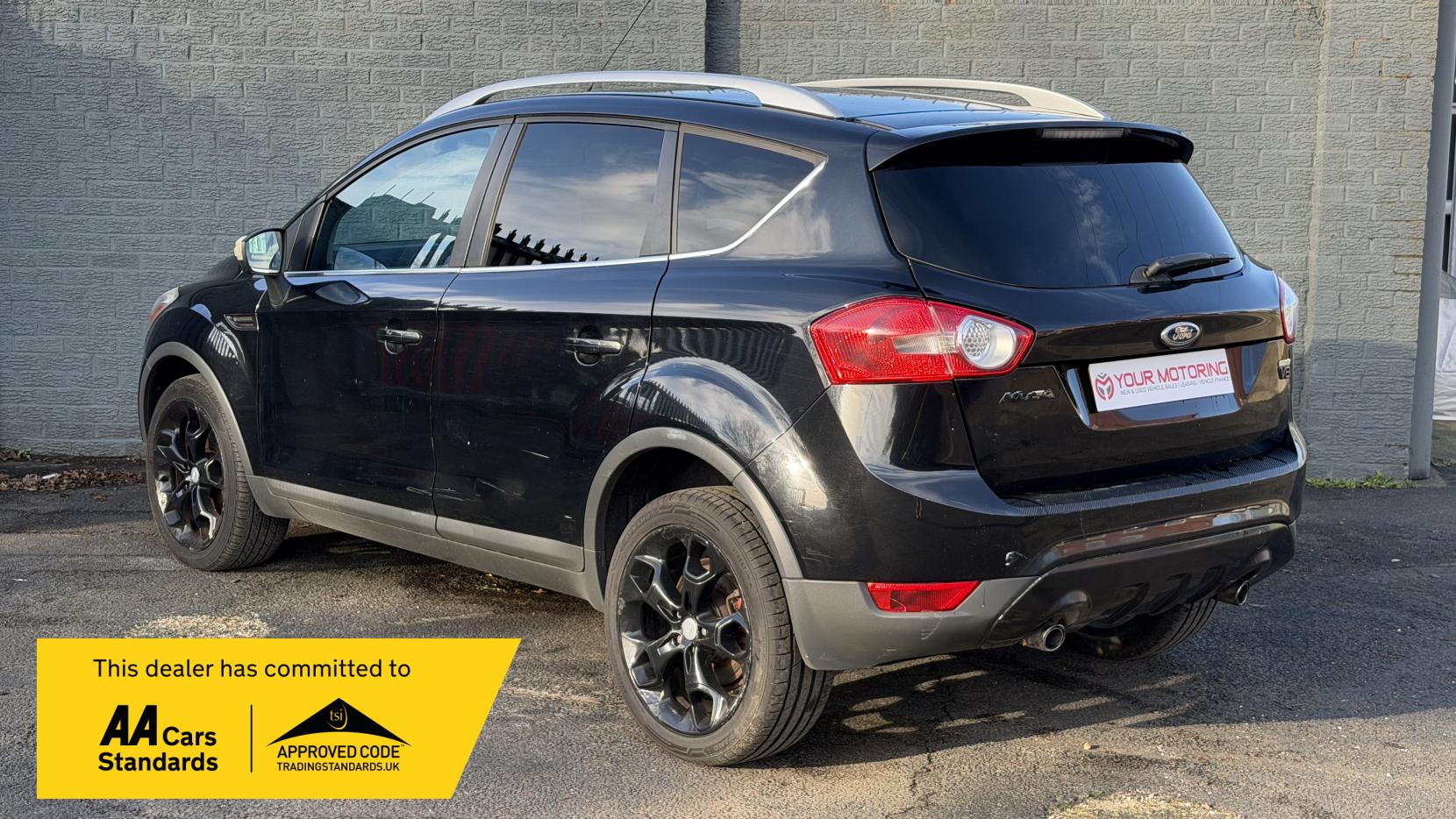 Ford Kuga 2.0 TDCi Titanium SUV 5dr Diesel Manual 2WD Euro 4 (136 ps)