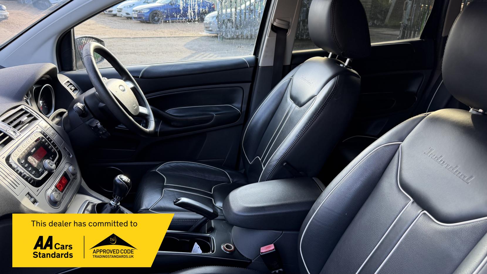 Ford Kuga 2.0 TDCi Titanium SUV 5dr Diesel Manual 2WD Euro 4 (136 ps)