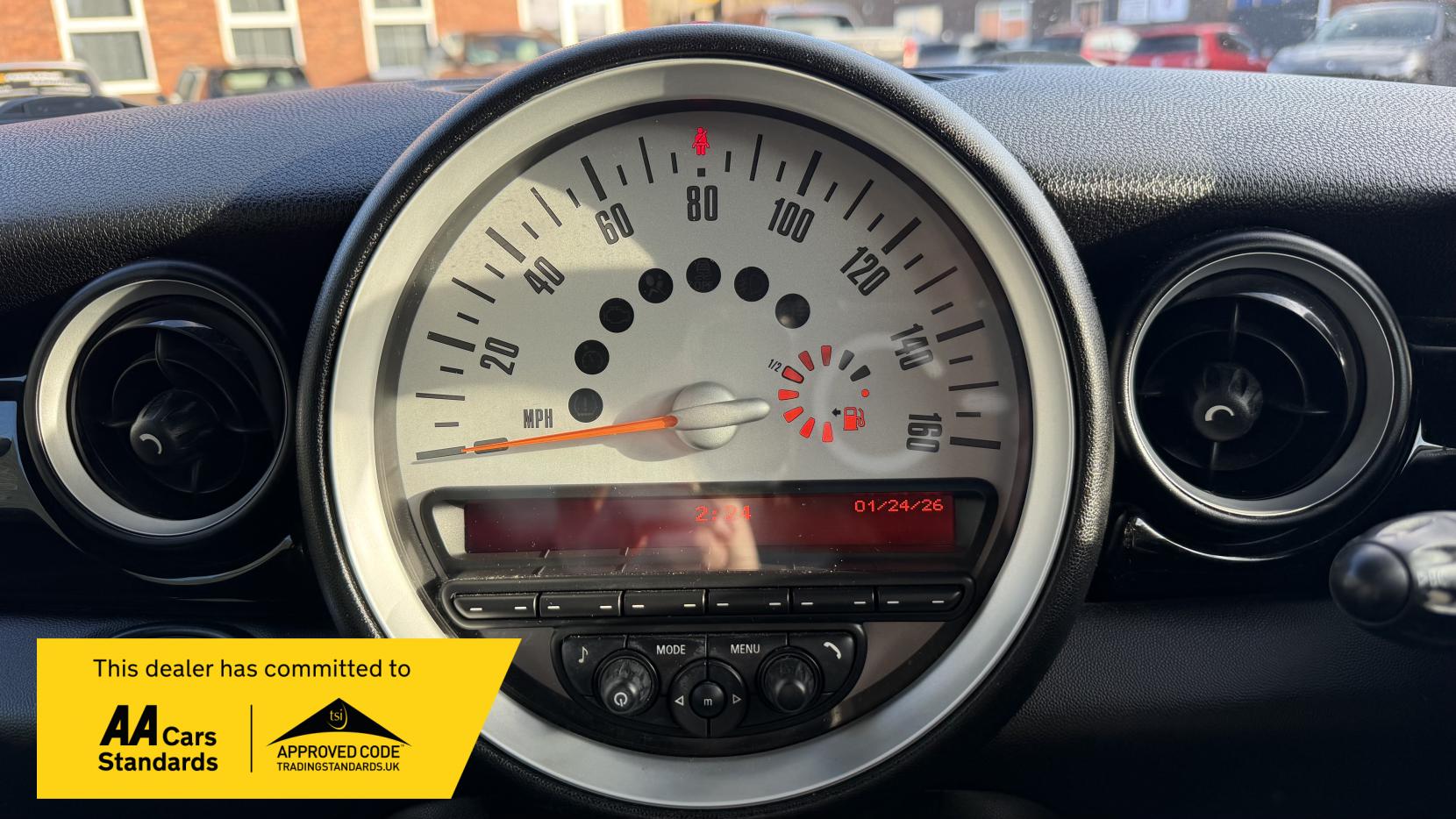 MINI Hatch 1.6 Cooper Soho Hatchback 3dr Petrol Manual Euro 5 (s/s) (122 ps)