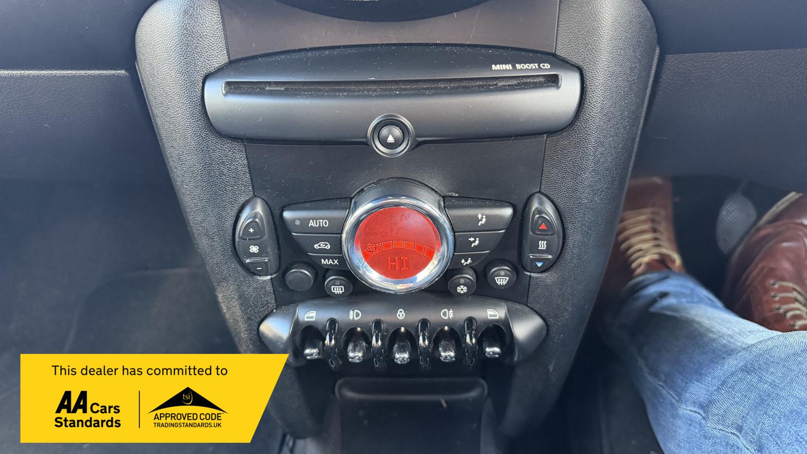 MINI Hatch 1.6 Cooper Soho Hatchback 3dr Petrol Manual Euro 5 (s/s) (122 ps)