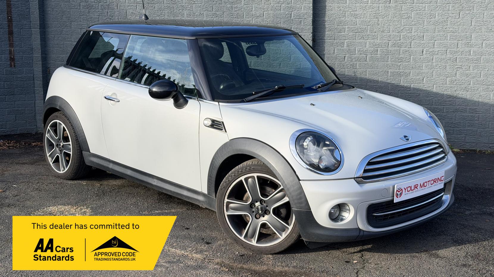MINI Hatch 1.6 Cooper Soho Hatchback 3dr Petrol Manual Euro 5 (s/s) (122 ps)