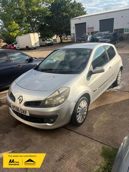 Renault Clio 1.4 16v Dynamique S Hatchback 3dr Petrol Manual (158 g/km, 98 bhp)