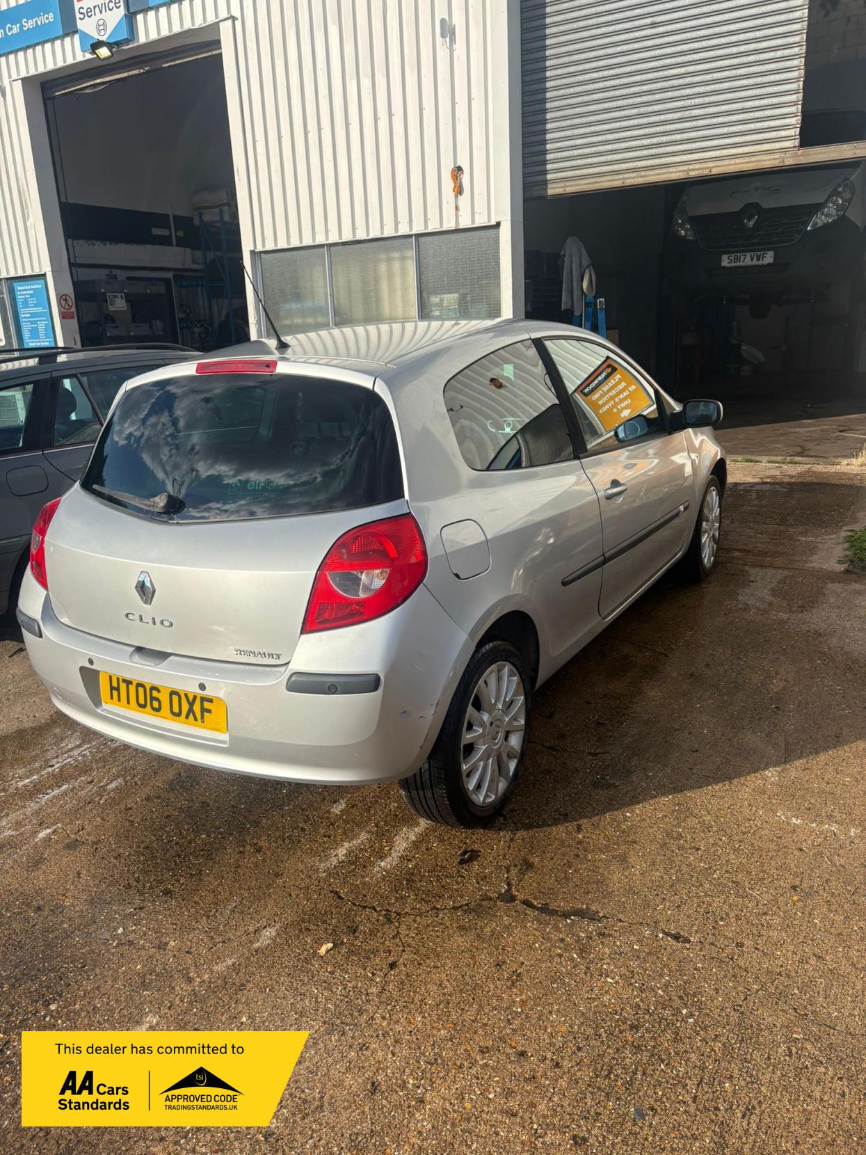 Renault Clio 1.4 16v Dynamique S Hatchback 3dr Petrol Manual (158 g/km, 98 bhp)