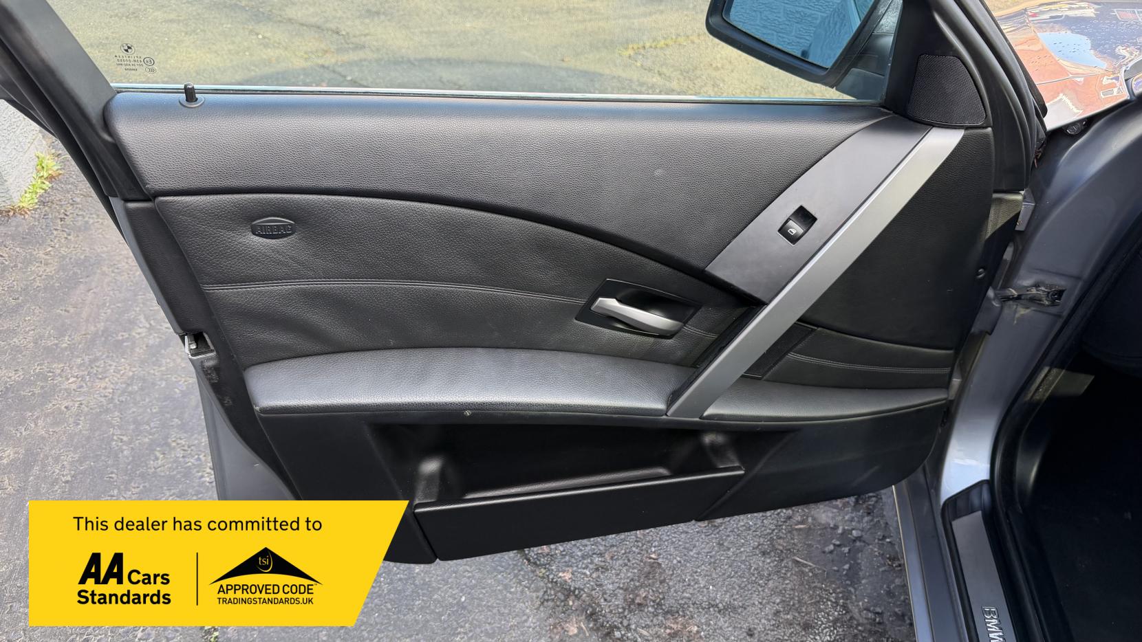 BMW 5 Series 2.5 525d SE Touring 5dr Diesel Auto Euro 4 (177 ps)