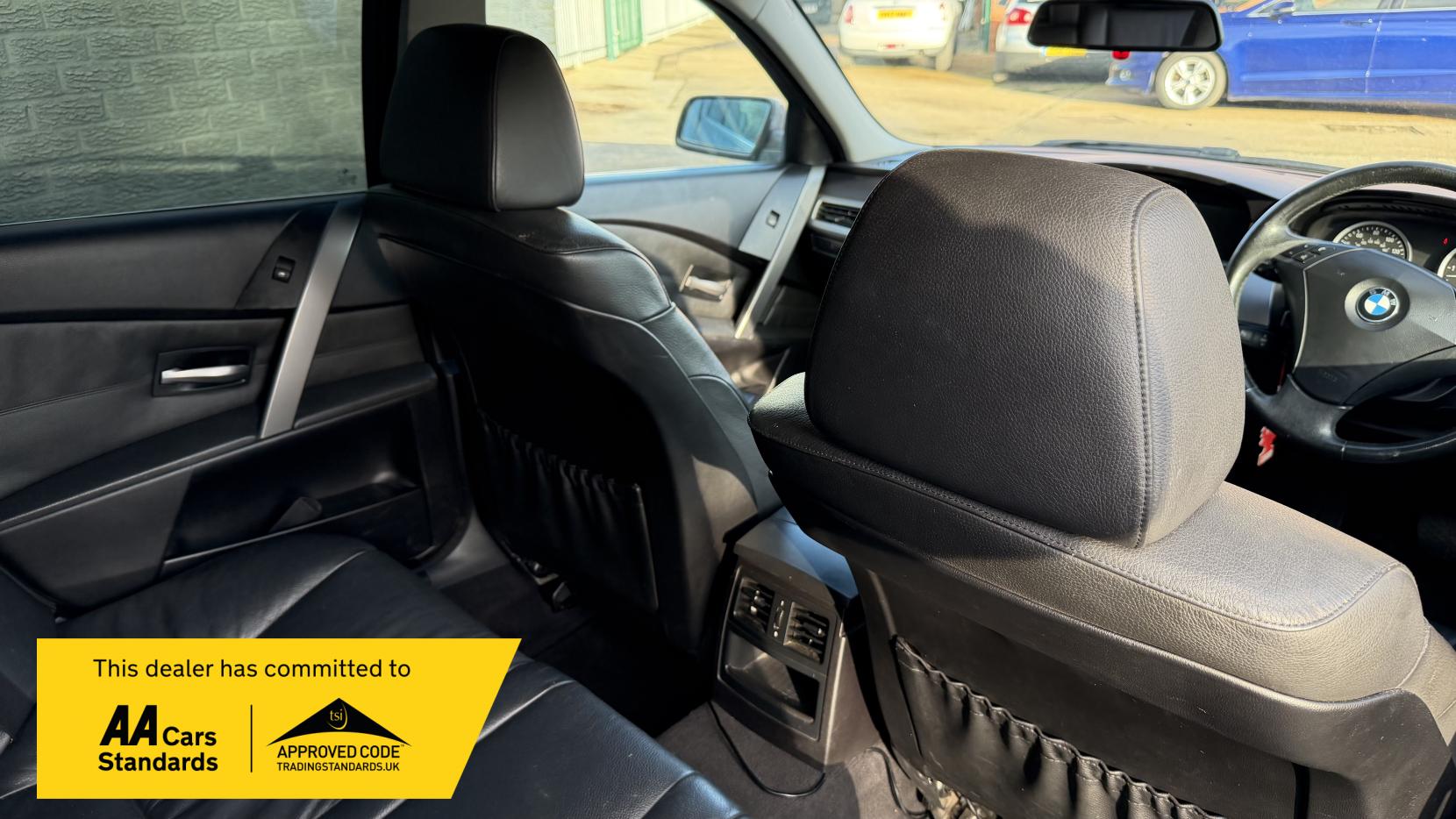 BMW 5 Series 2.5 525d SE Touring 5dr Diesel Auto Euro 4 (177 ps)