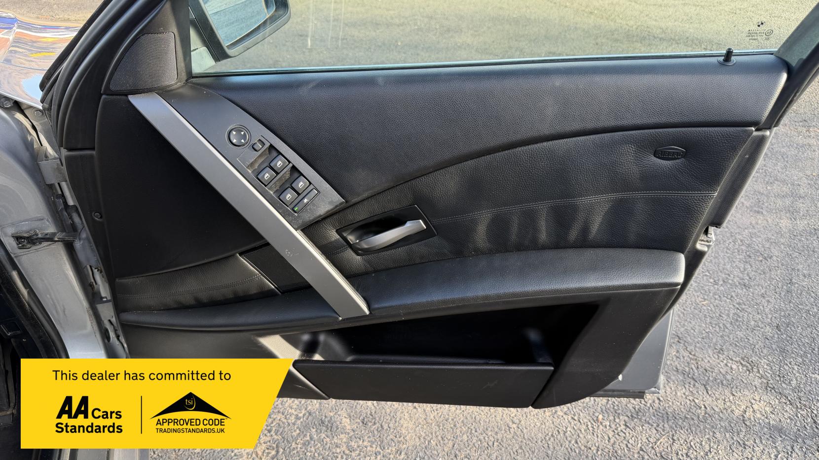 BMW 5 Series 2.5 525d SE Touring 5dr Diesel Auto Euro 4 (177 ps)