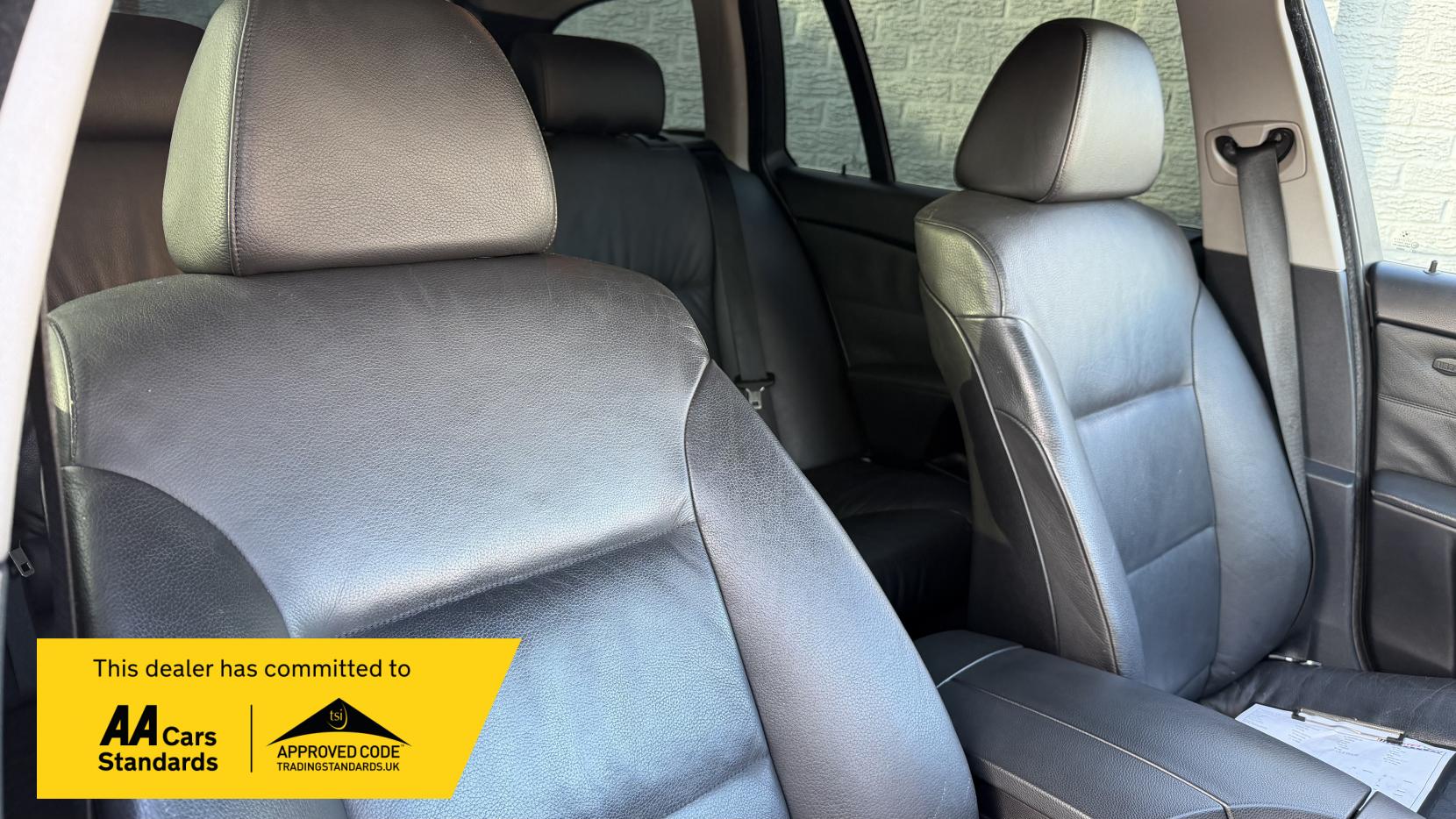 BMW 5 Series 2.5 525d SE Touring 5dr Diesel Auto Euro 4 (177 ps)