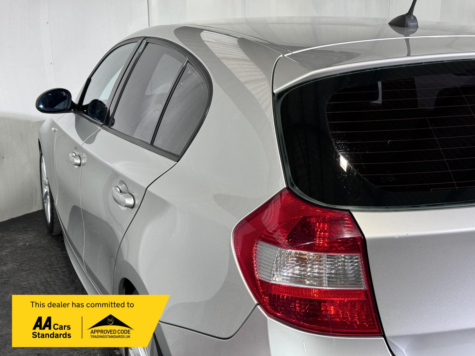 BMW 1 Series 2.0 118i M Sport Hatchback 5dr Petrol Steptronic Euro 4 (129 ps)