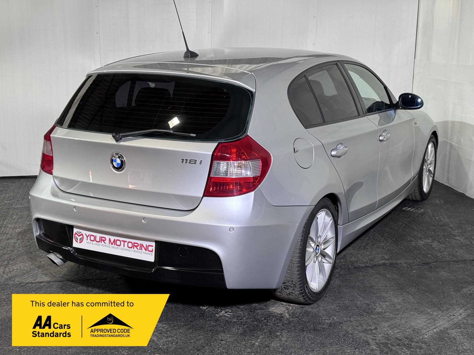 BMW 1 Series 2.0 118i M Sport Hatchback 5dr Petrol Steptronic Euro 4 (129 ps)