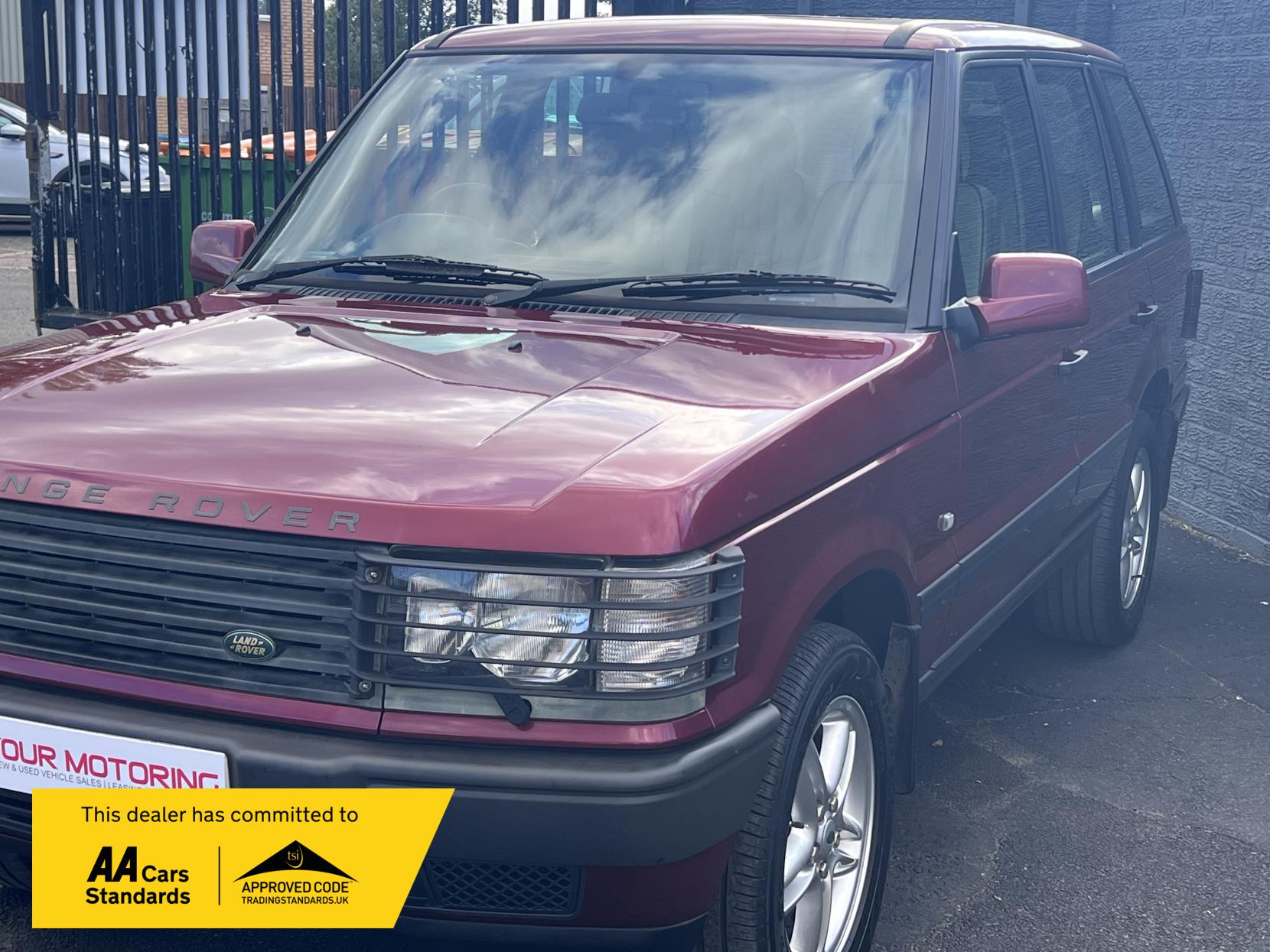 Land Rover Range Rover 2.5 TD HSE SUV 5dr Diesel Automatic (304 g/km, 137 bhp)